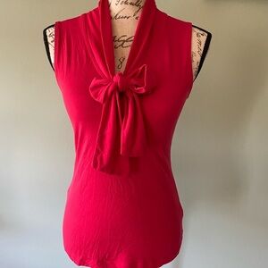 Women’s Elegant Sleeveless Top Size XS
